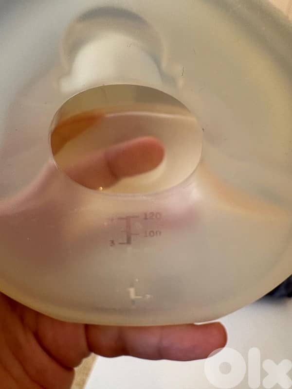 ELVIE CURVE Manual breastpump 6
