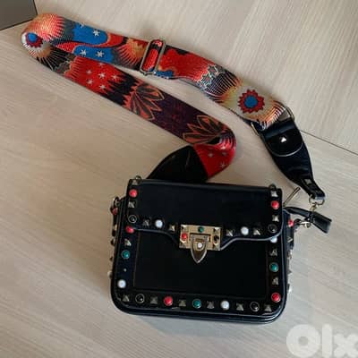 Valentino-inspired bag