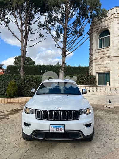 Jeep Grand Cherokee limited 2018 clean carfax