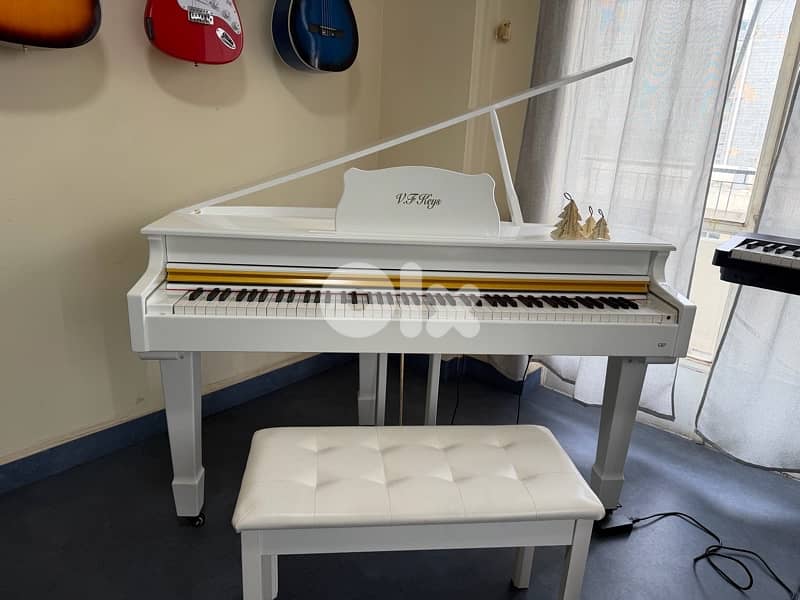 piano a queue V F keys 4