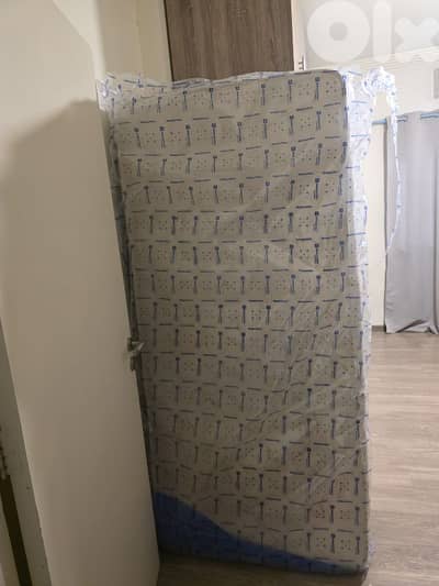 farshten b hale jayde jedan