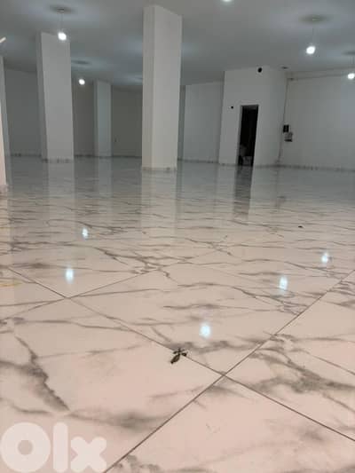 RWB452EA - Warehouse for sale in Bouar