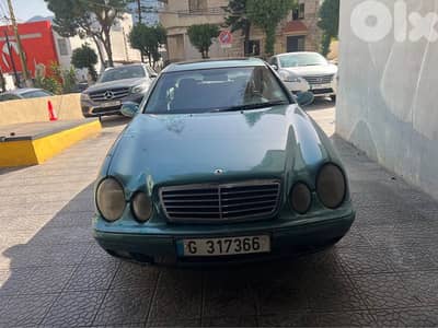 Mercedes-Benz CLK-Class 1998