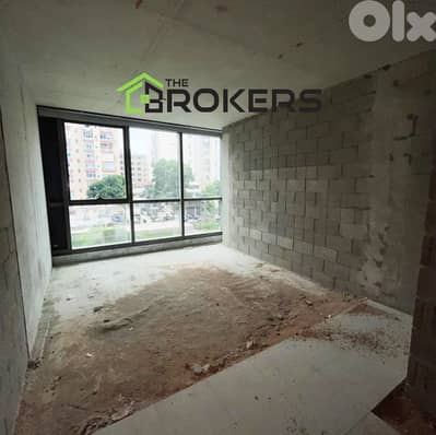 Office for Sale in Dekwaneh مكتب للبيع في الدكوانة