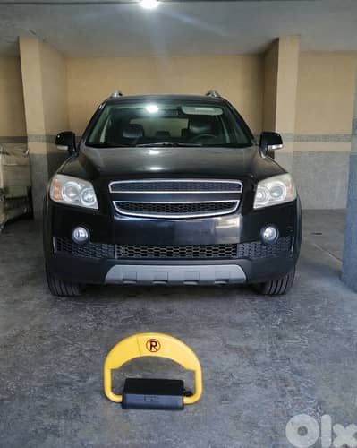 حارس لموقف سيارتك