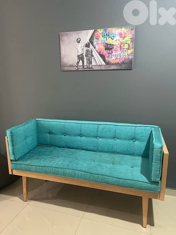 sofa and two bergere 2