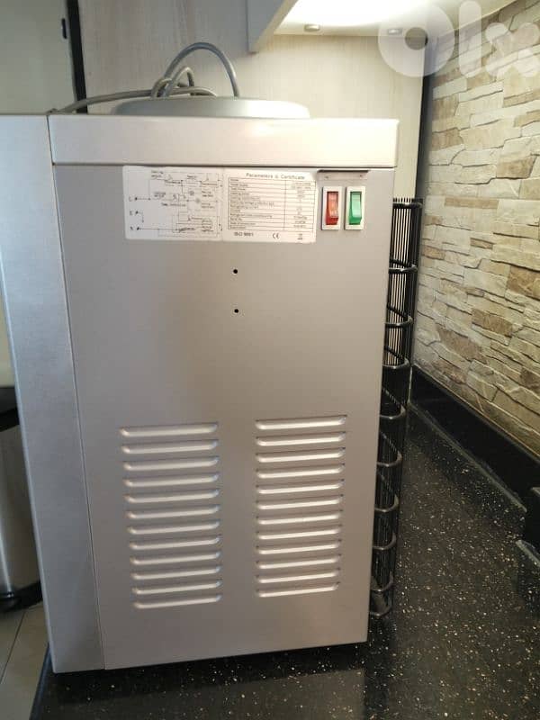 Cold / hot water dispenser 2