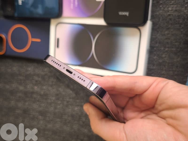 iPhone 14 pro max 512gb with all accessories 1