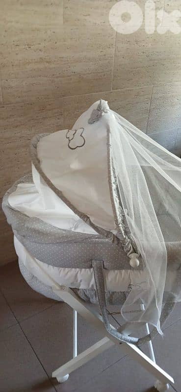 Bassinet 1