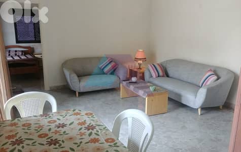 Foyer, dorm Girls only! 1 bedroom in shared apartment, Ain El Remmaneh