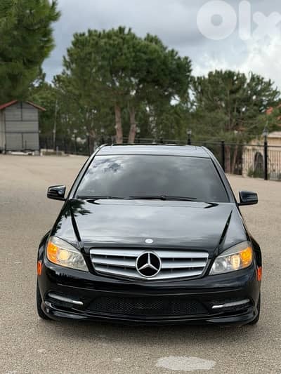 Mercedes-Benz C-Class 2011