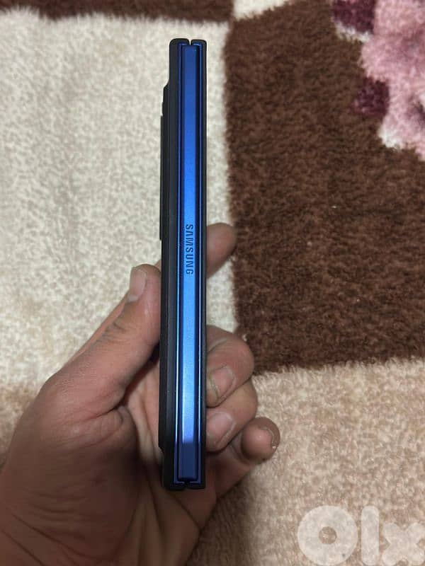 samsung z fold 7 package 2