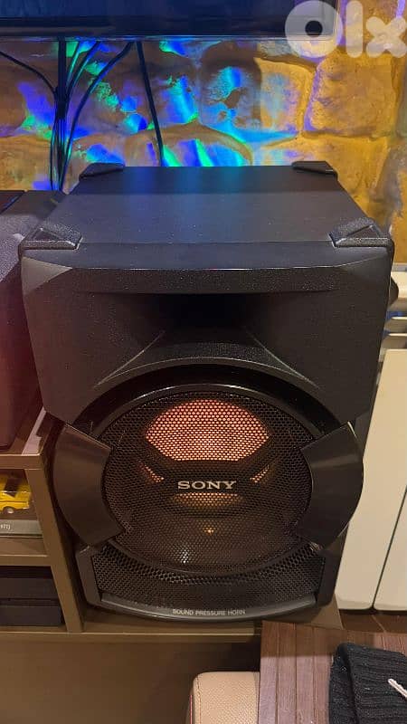 Sony stereo surround system likeee newww 2