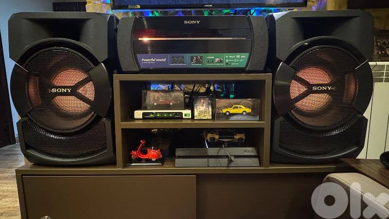 Sony stereo surround system likeee newww 5