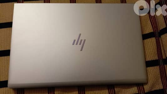 HP elitebook G9 i7-1255u