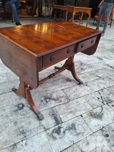 طاولة ريجنسي انجليزي قديم مميزة شغل فني رائع خشب جوز