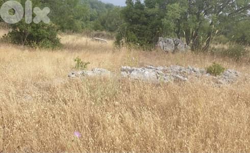 700m2 Land in Qnaytreh,Metn