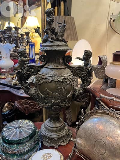 frensh vase bronze فاز جرة برونز فرنسية ممضية ولا اروع شغل روعة