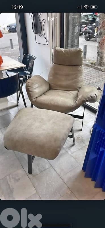 Jupiter lite leather armchair with armrests by arketipo فوتاي جلد