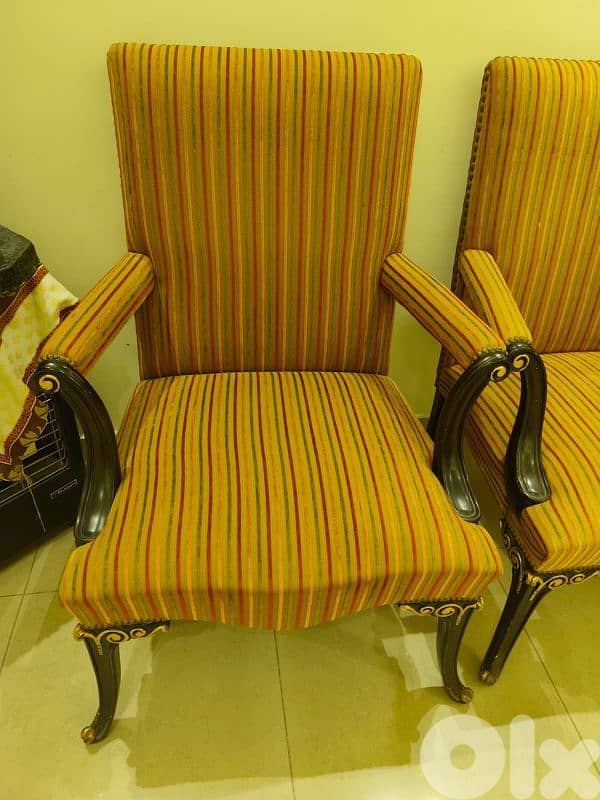 two chairs with commode in good condition 2