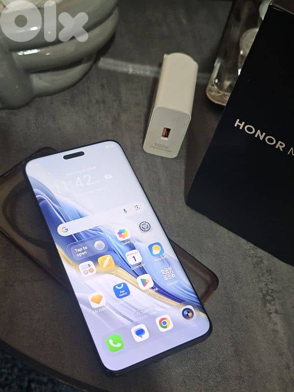 honor magic 6 pro mint cond 12+12 ram 512 3