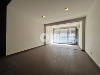 Office for Rent on Hamra Main Streetمكتب للإيجار في شارع الحمرا