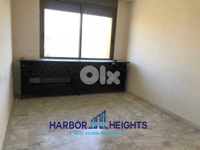 Office for Rent in Sin el fil - مكتب للإيجار في سن الفيل