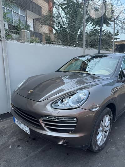 Porsche Cayenne 2011
