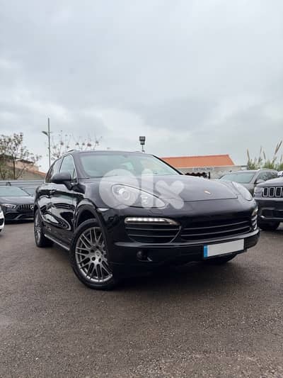 Porsche Cayenne S 2011 V8