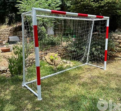 mini football goal stand
