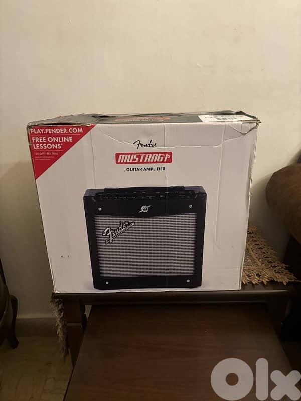 fender amp electric guitar 5