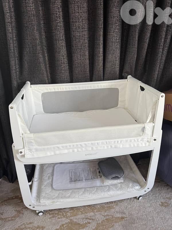 SnuzPod 5 Bedside Crib - White | Excellend Condition 1