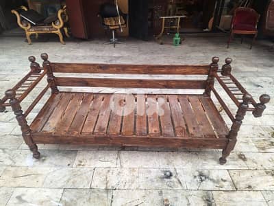 ديوان مد عربي دشك انتيك قديم رائع جدا سعر مغري