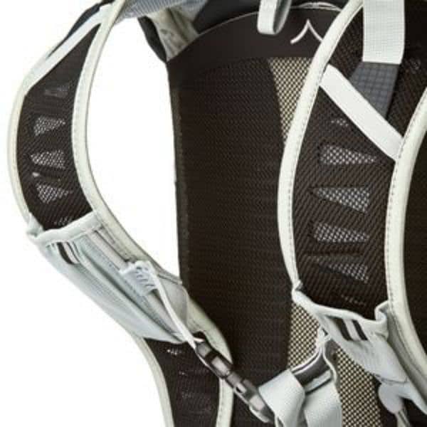 oslrey talon 22 hiking backpack 10