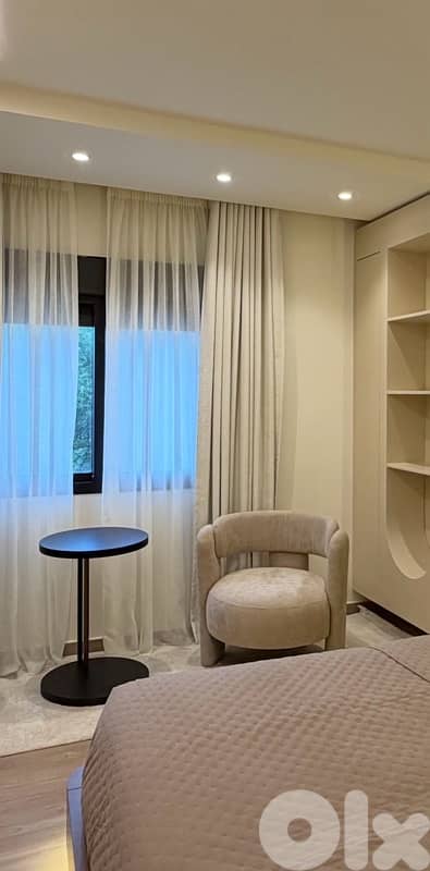 Customized Arm chair