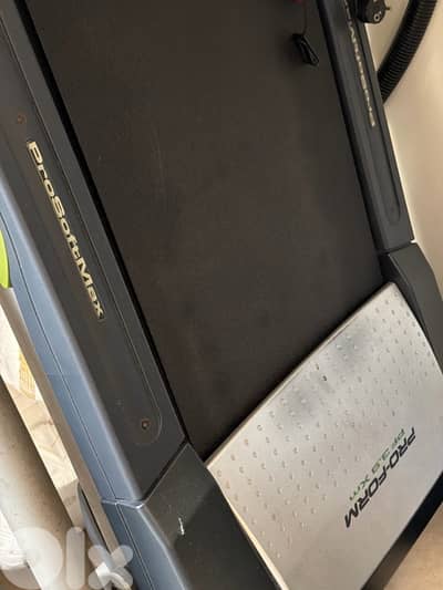 Pro-Form PF 3.9 XM Treadmill