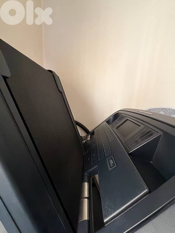 Pro-Form PF 3.9 XM Treadmill 3