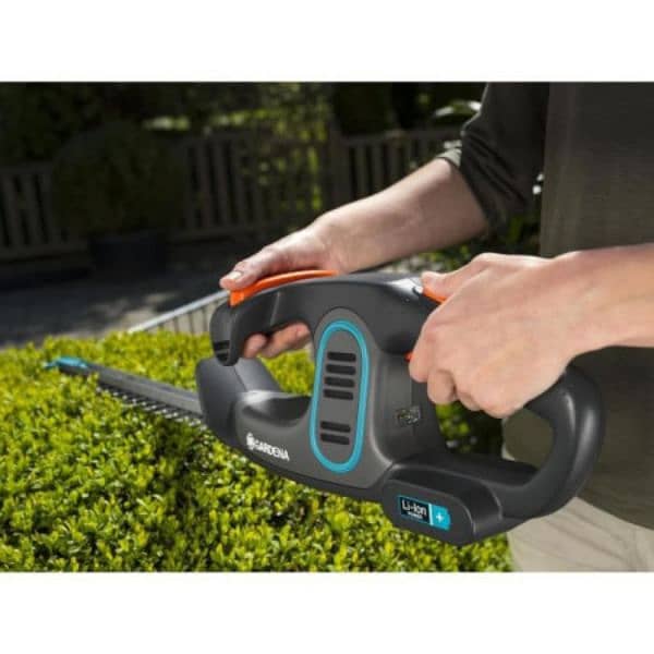 gardena hedge trimmer (battery) 1
