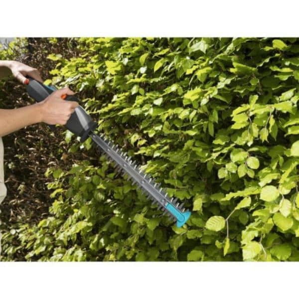 gardena hedge trimmer (battery) 2