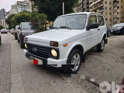 Lada Urban 4x4 2017 Rymco