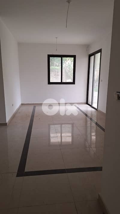 For Sale: Apartment in Zakrit