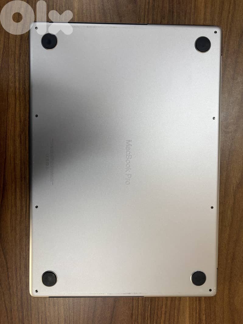 MacBook M1 16 Inch 5