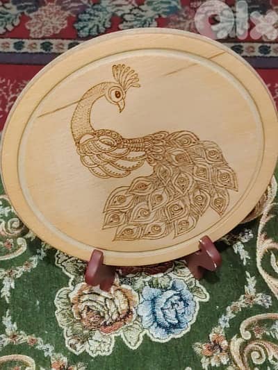 قطعة خشبية.