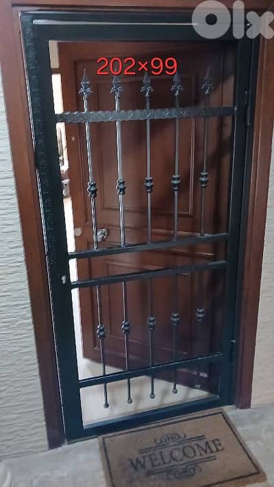 باب حديد حماية للبيع