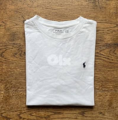 RALPH LAUREN POLO TEE - WHITE TEE WITH BLACK LOGO - SIZE MEDIUM