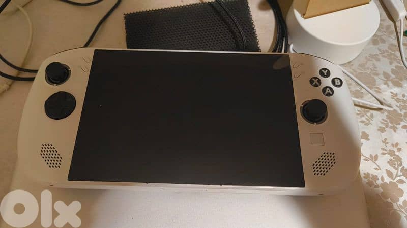 Lenovo LEGION GO S 1