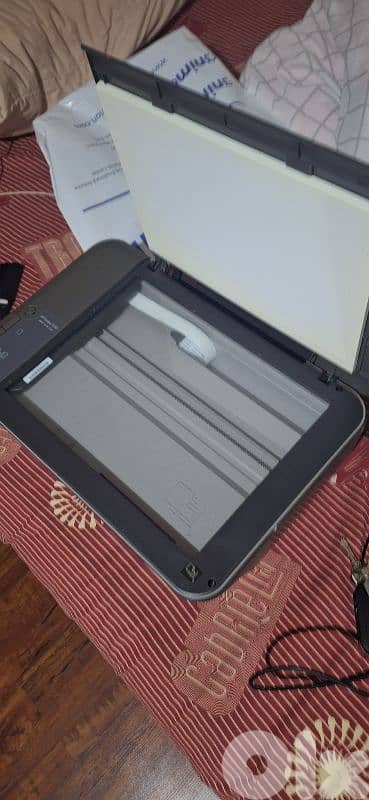 HP DeskJet 1050 Printer – Print/Scan/Copy – Good Condition 1