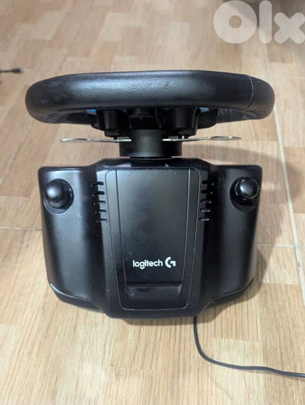 Logitech G29 Steering Wheel + Pedals (Excellent Condition) 3