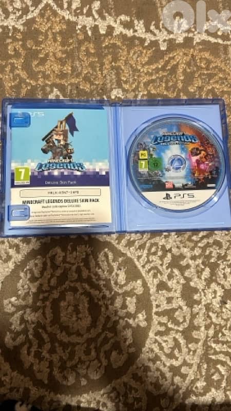 Minecraft Legends Deluxe Edition 1