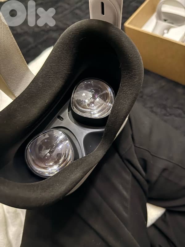 (2) oqulus quest 2 256gb 1